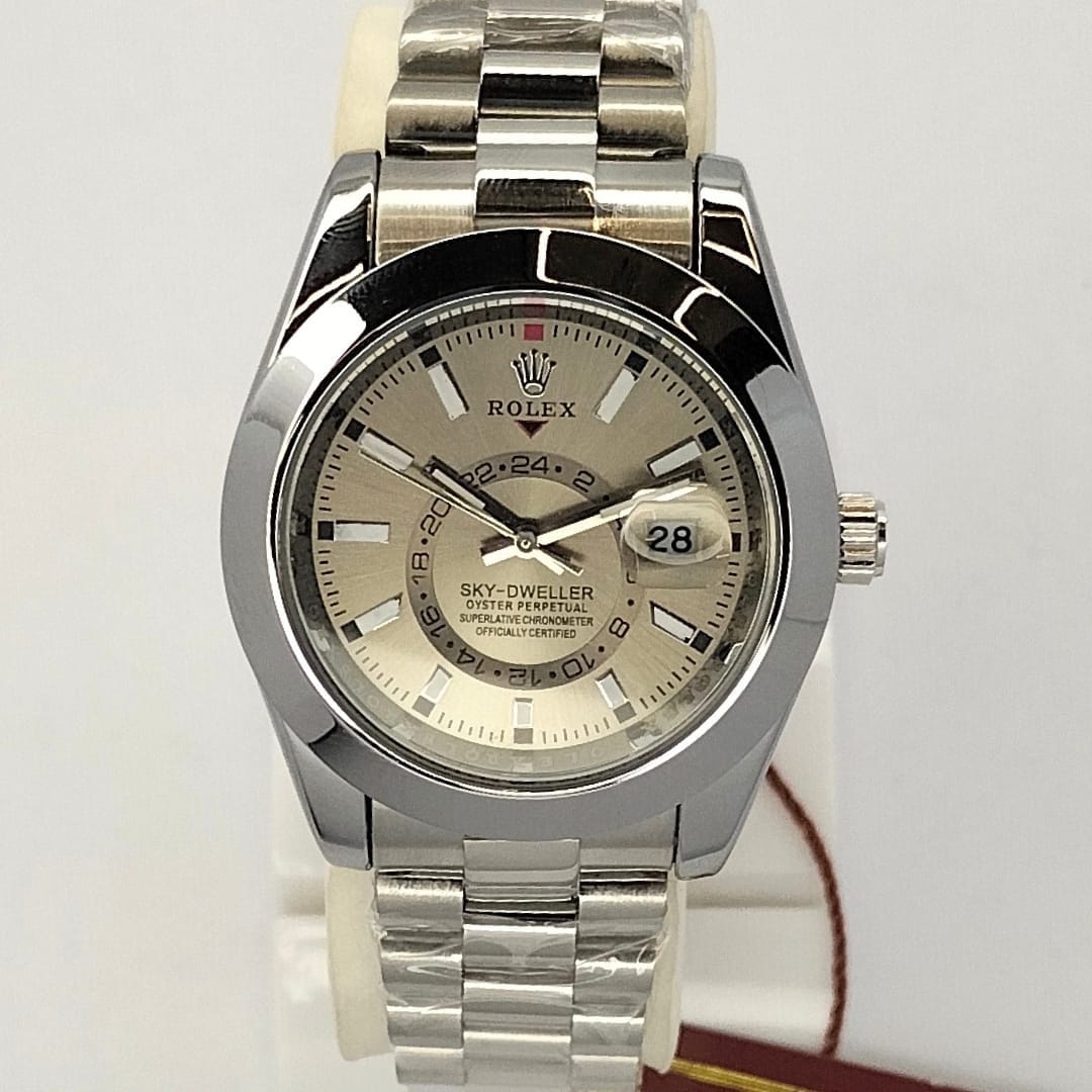 Rolex Luxury A+ Quality Men Watch - Date & Time