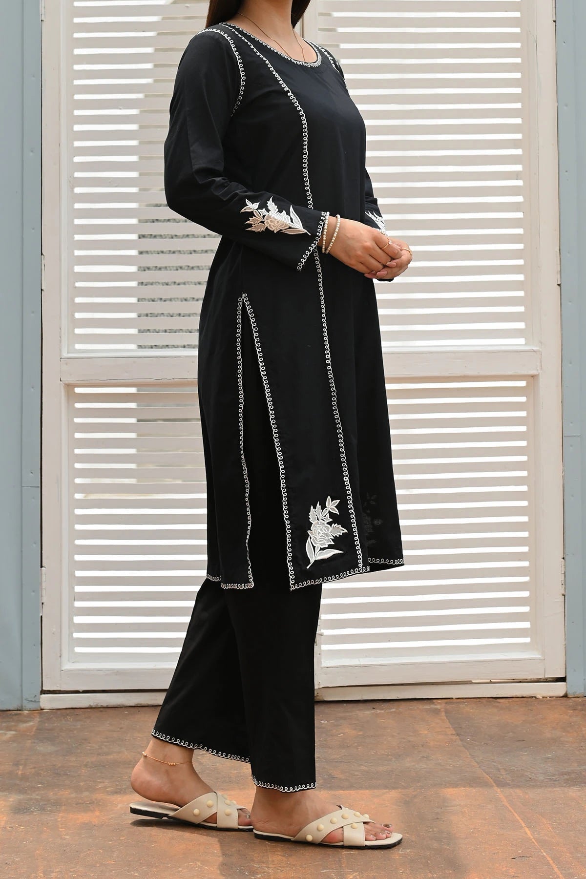 Black Rose- 2pc Embroidered