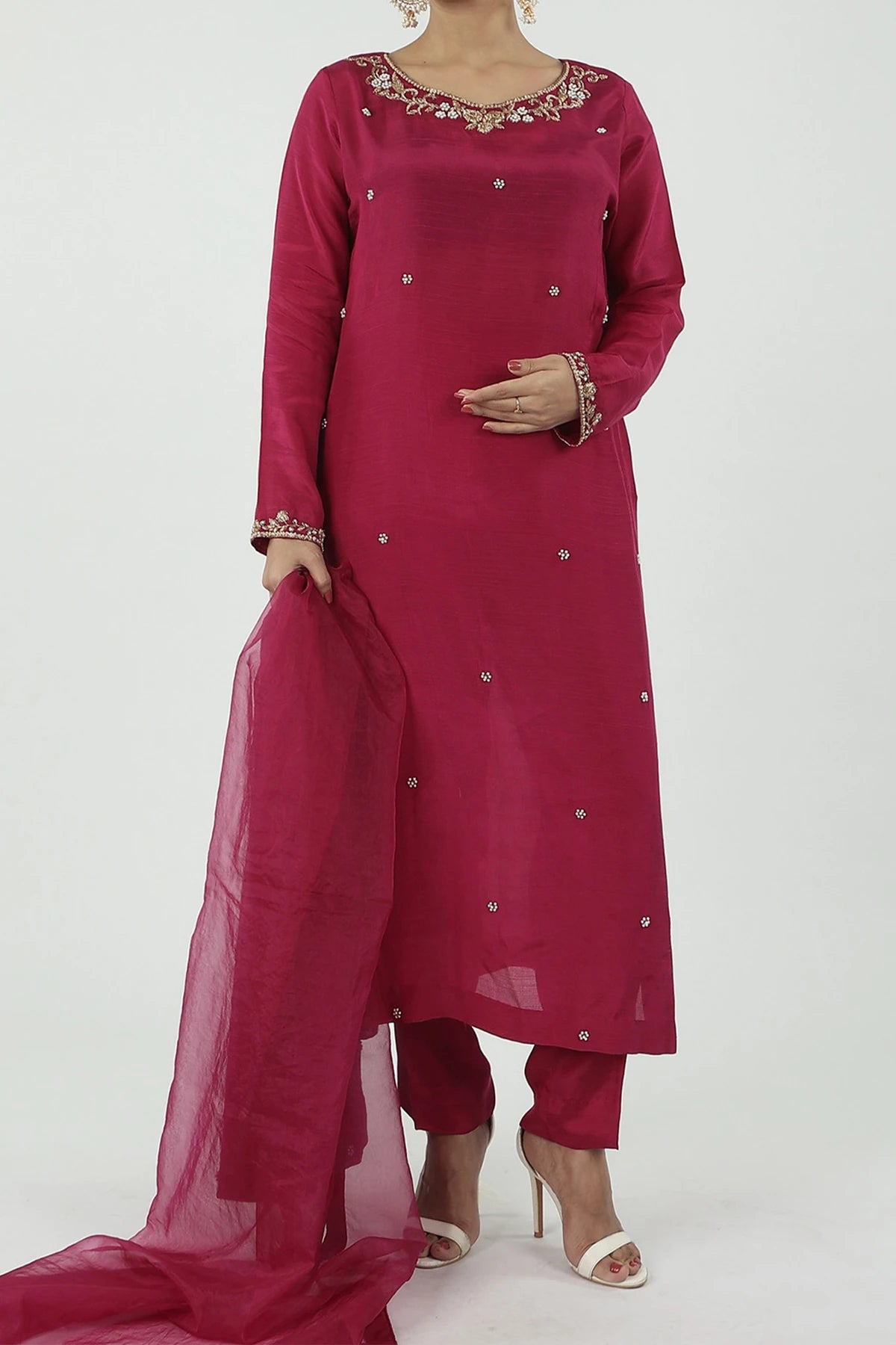 HOT PINK