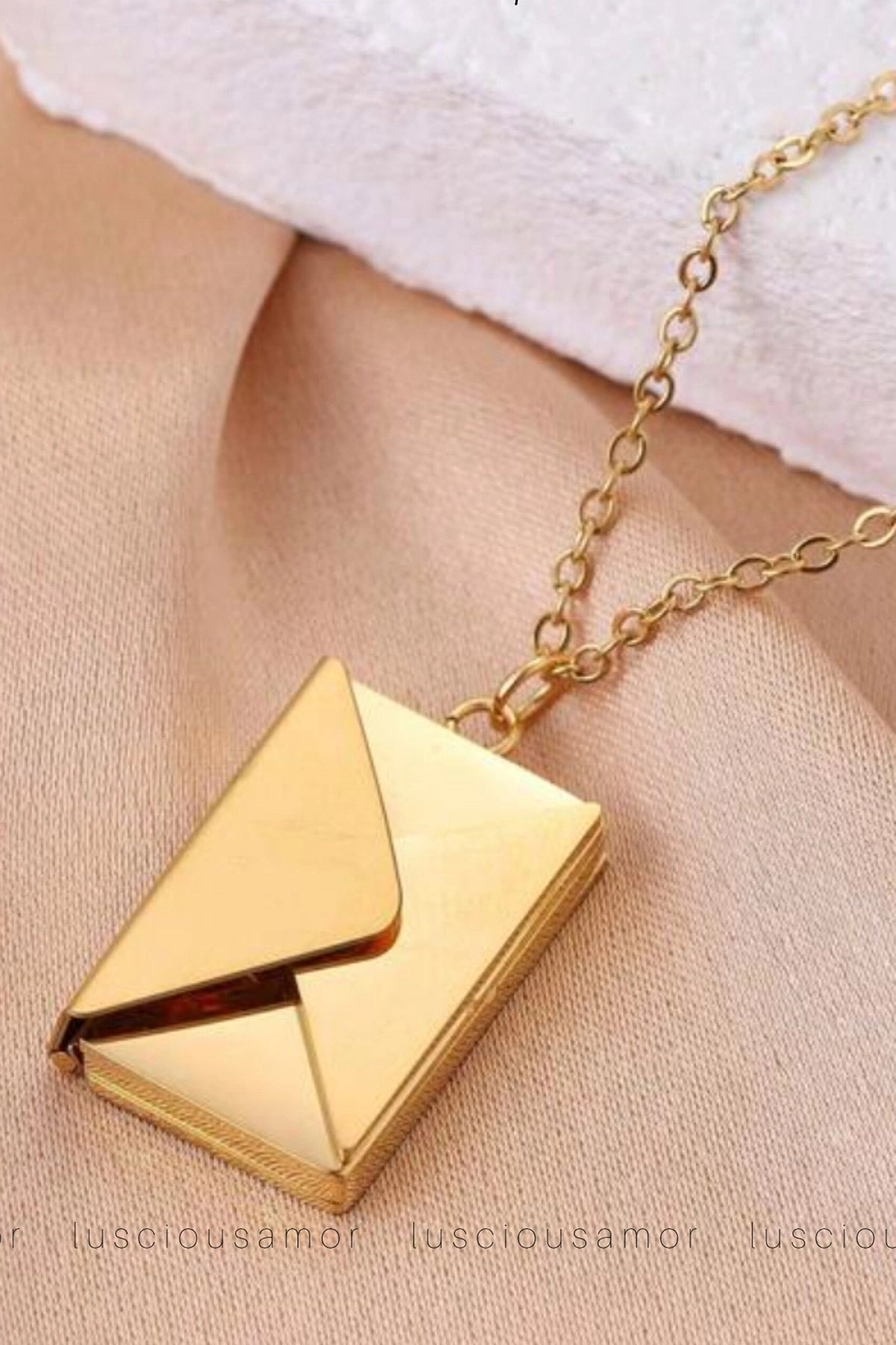 Stainless steel envelop love necklace - LA003