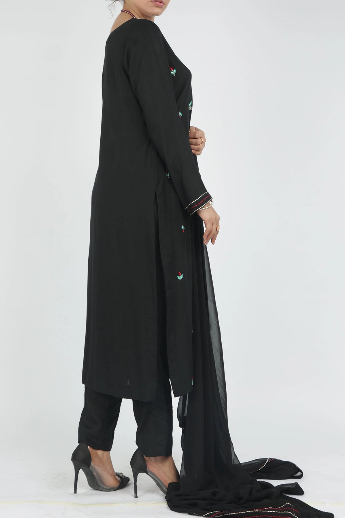 AYSEL BLACK