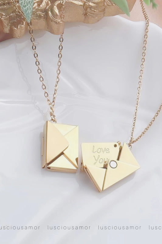 Stainless steel envelop love necklace LA001-11