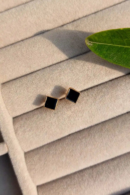 Diamond Shape Stainless Steel Studs ST-013