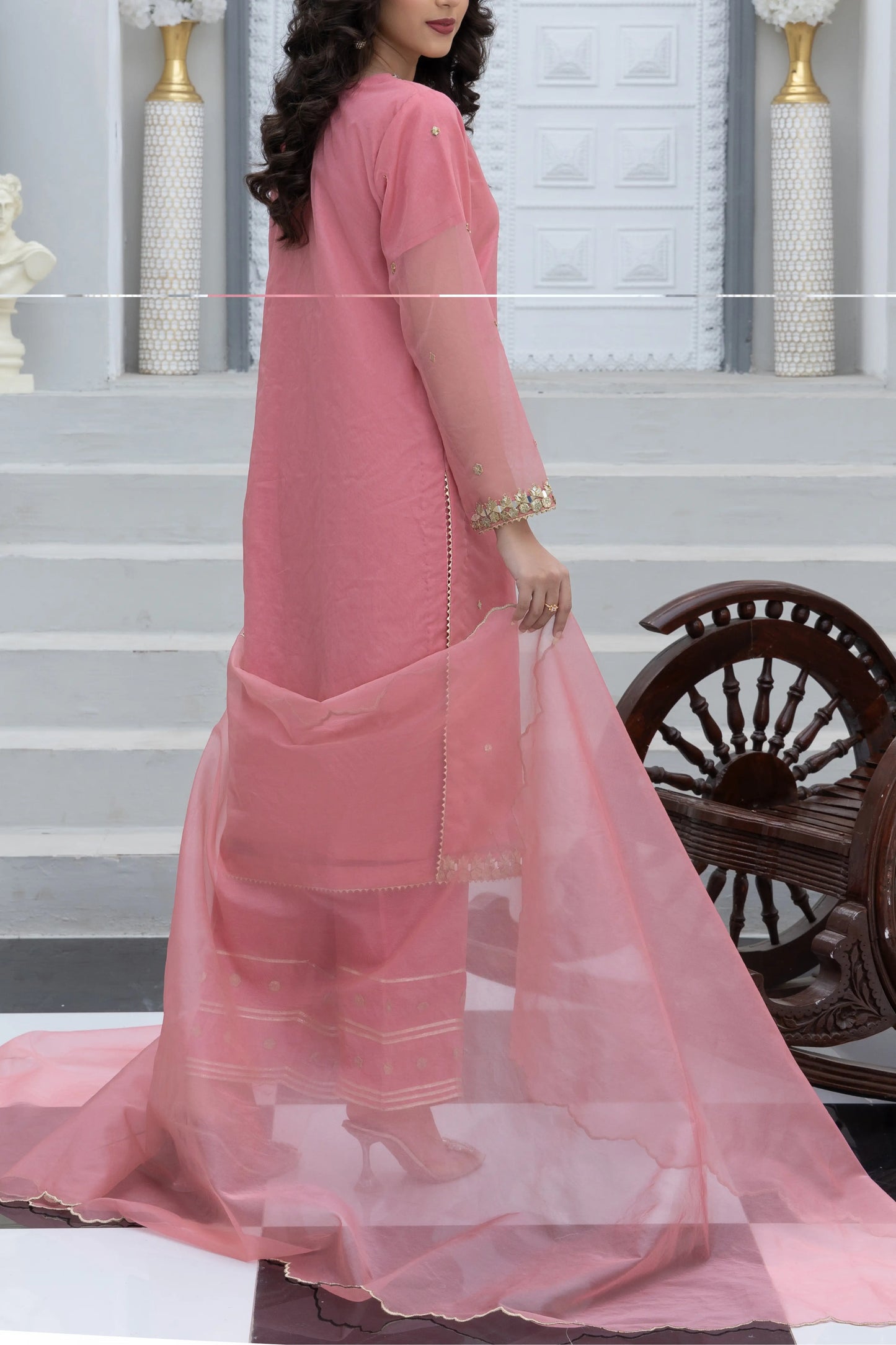 ROSEWOOD BLUSH